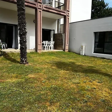 Apartment Acces