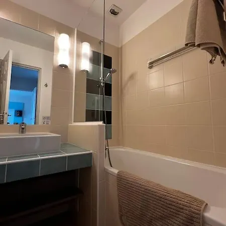 Acces Apartment *